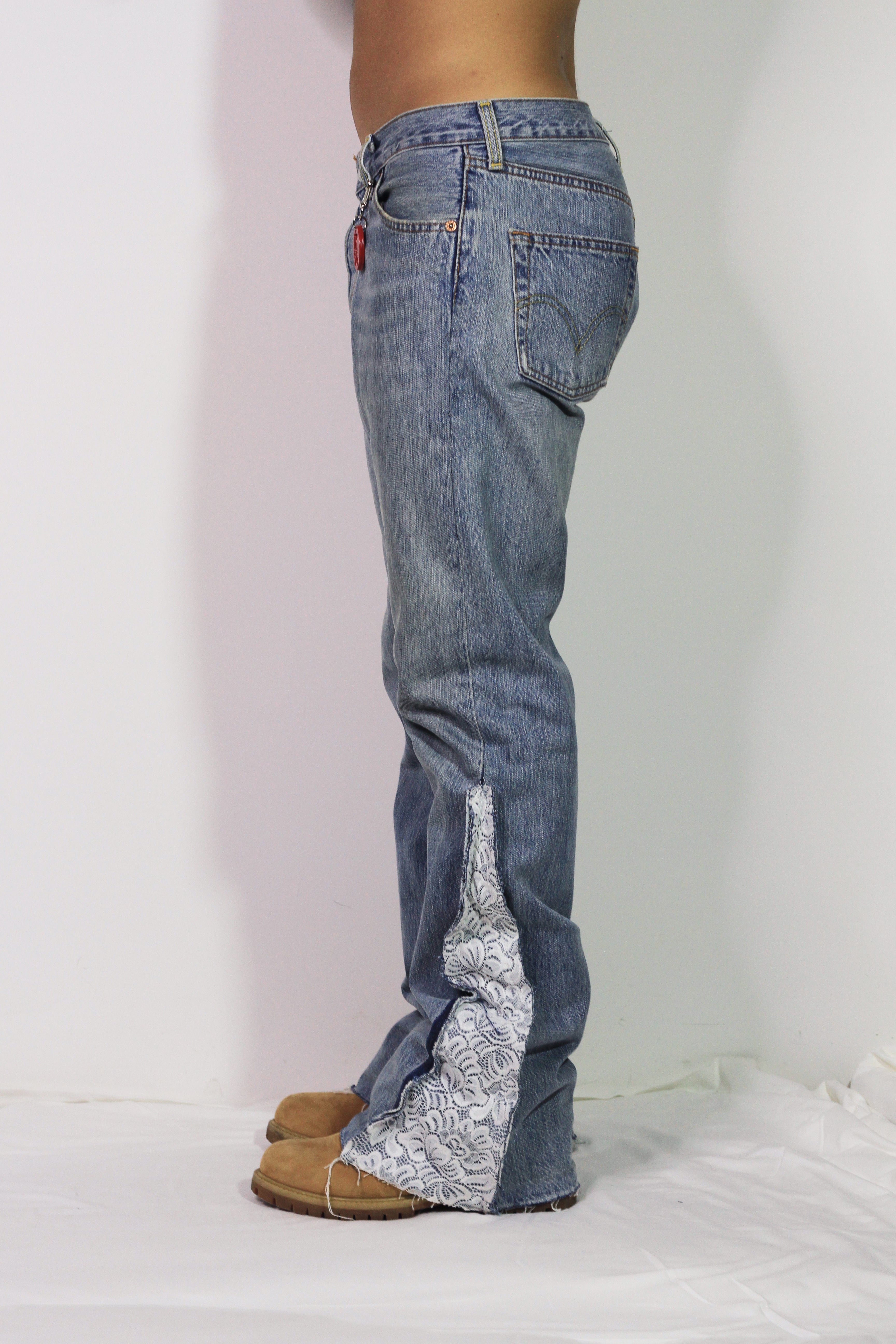 JESUS JEANS