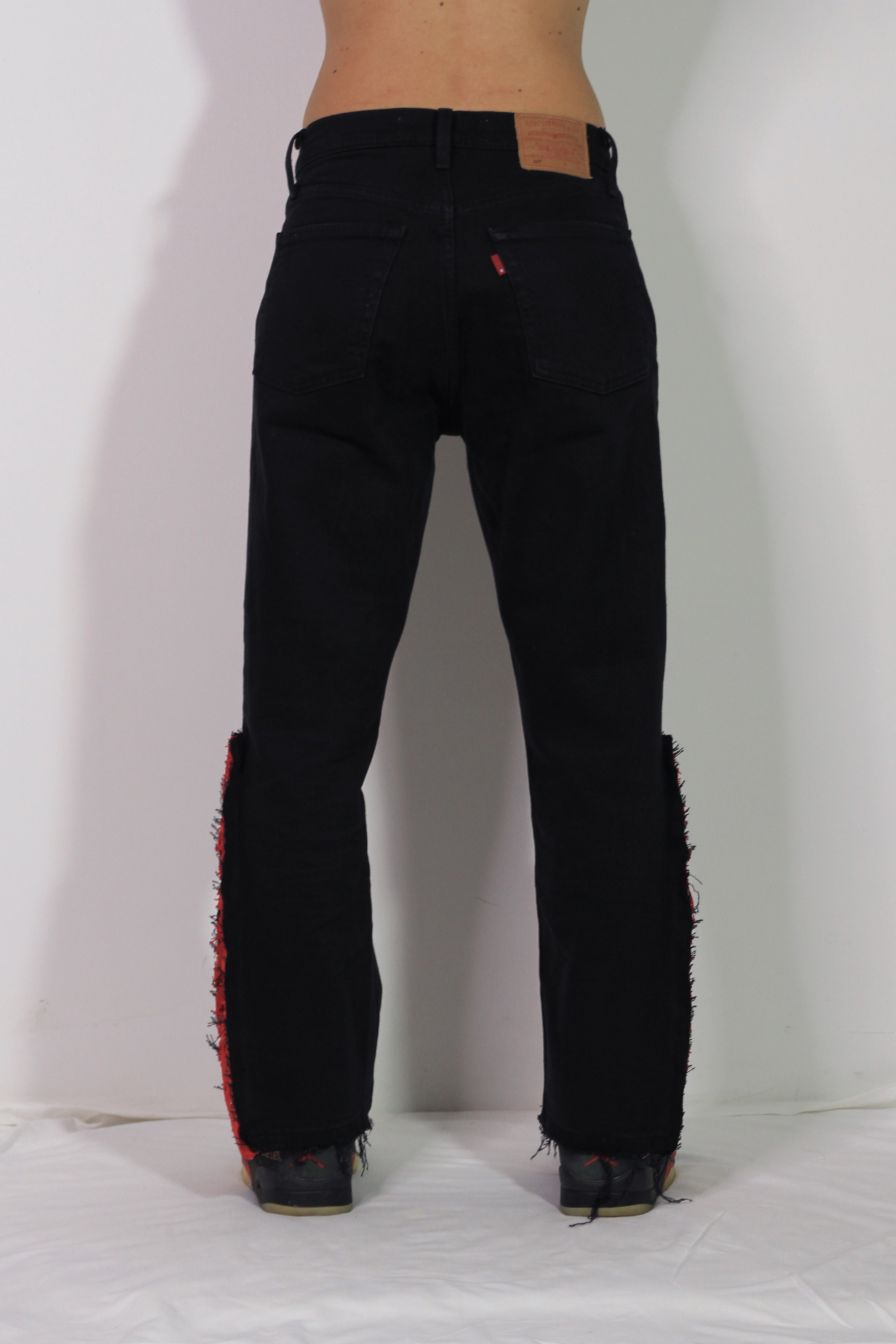DEVIL JEANS